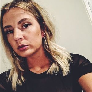 Meet your Posher, Cami